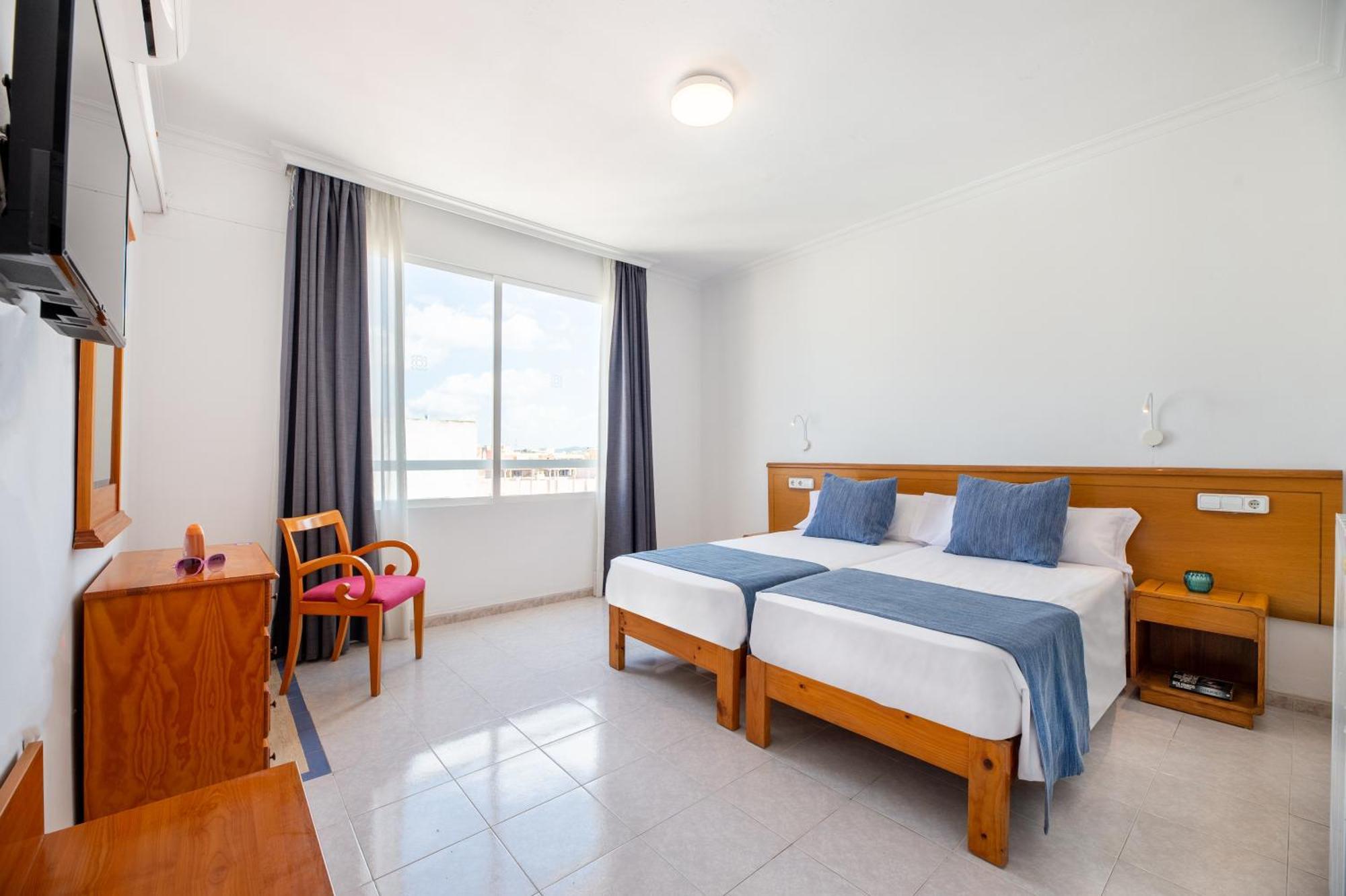 Hotel Vibra Vila Ibiza Town Exterior photo